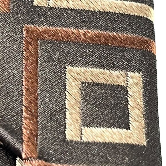 Jos A Bank Signature Collection Mens Italy Made Brown 100% Silk Tie Necktie - Picture 12 of 16
